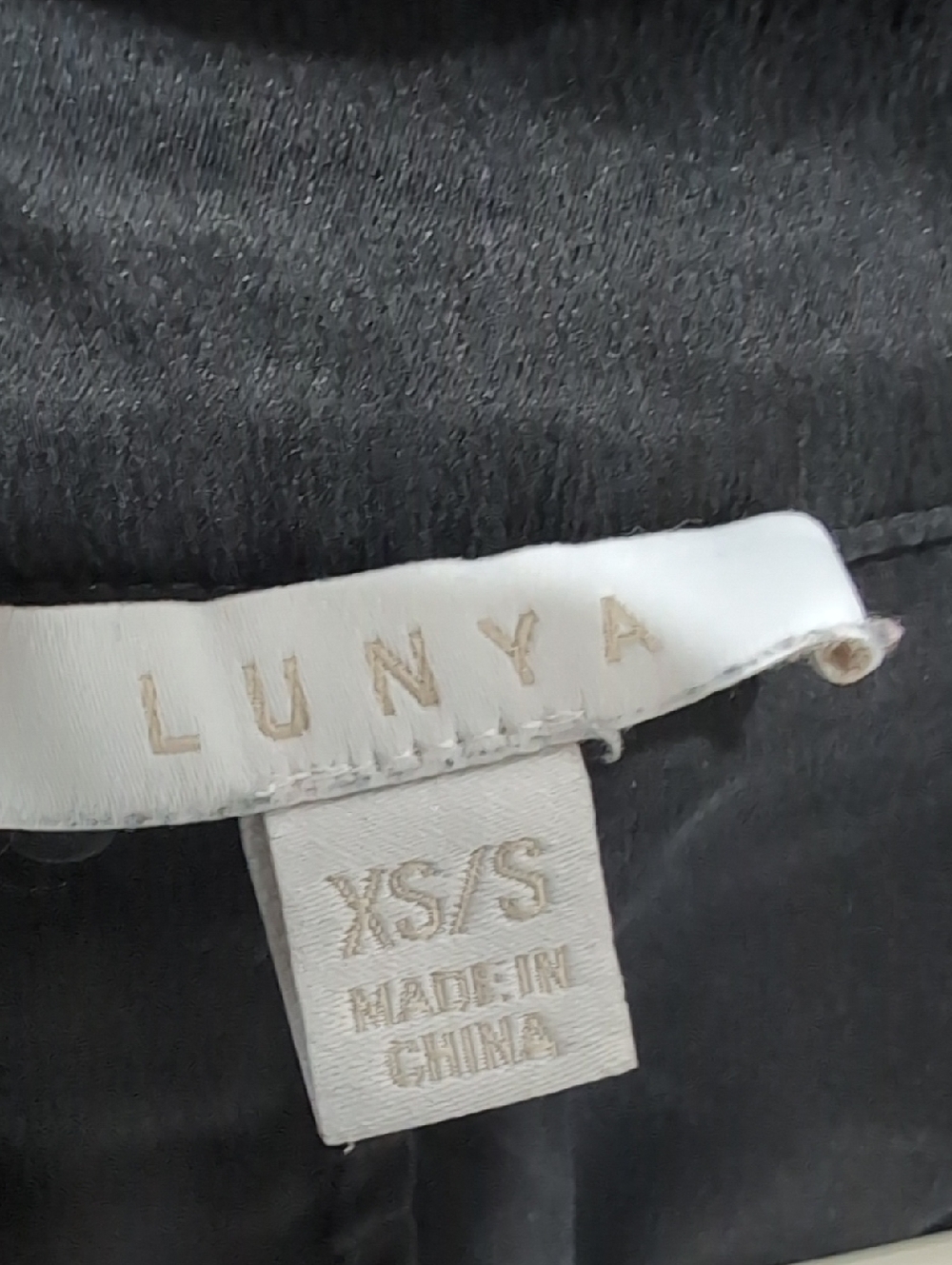 Lunya Washable Silk Robe Immersed Black XS/S - Picture 7 of 8